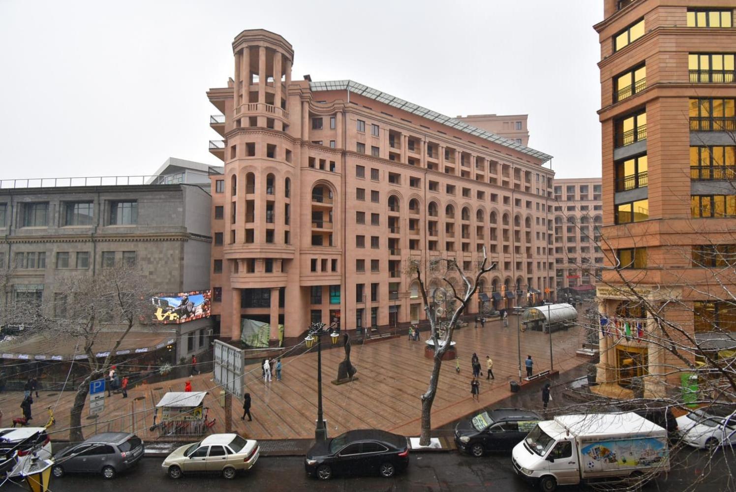 Armenak Apartment in Aram str Yerevan Bagian luar foto